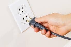 How to Deal With a Fishy-Smelling Outlet