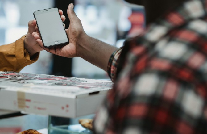 The Mobile Revolution in Food Service