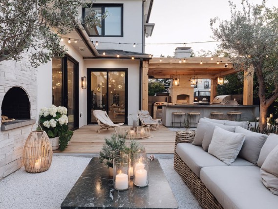 Outdoor Living and Dining: The Heart of the Home